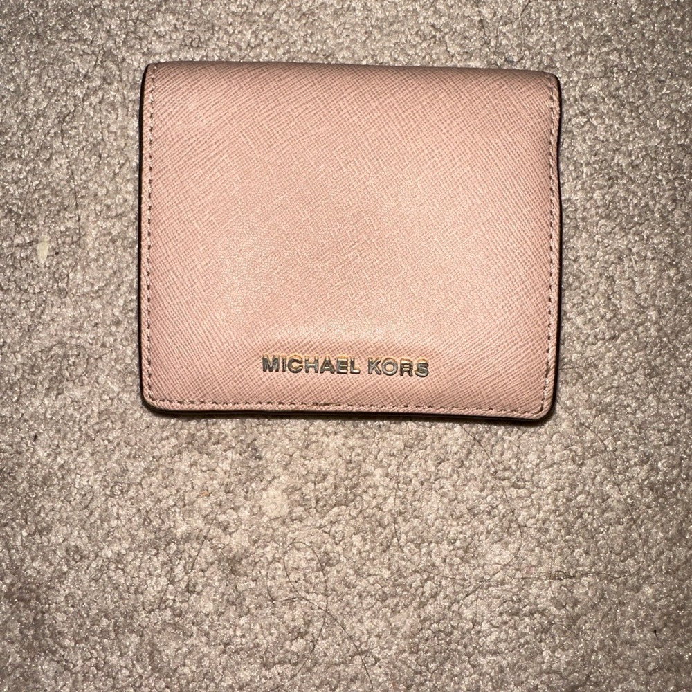 Mauve Michael Kors Wallet